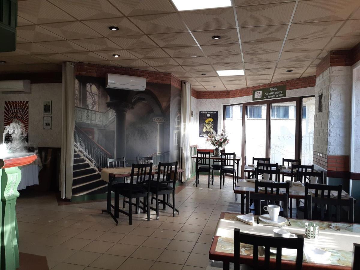 Appartamento Le 72 Watt Fumel Esterno foto